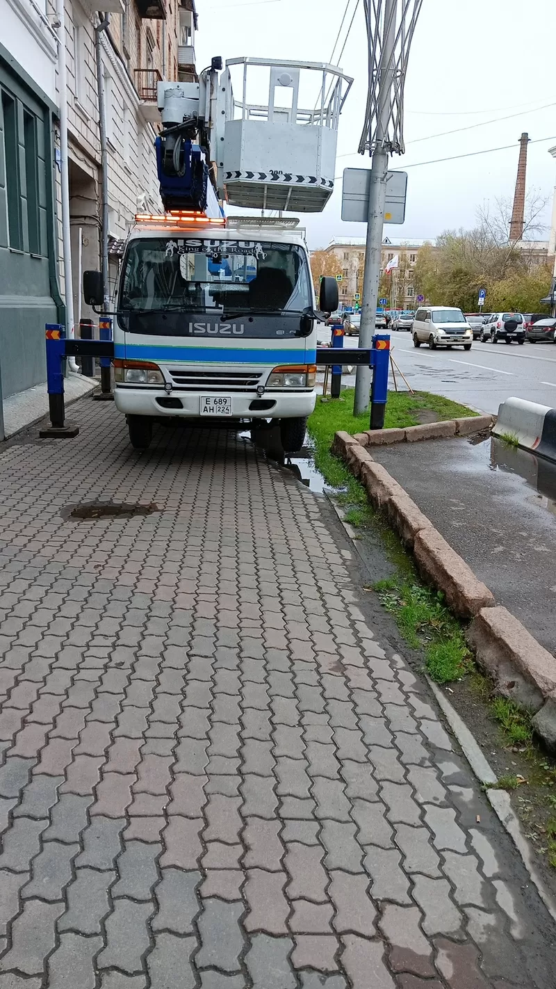 Предлагаем услуги автовышки. Квалифицированные специалисты. 3